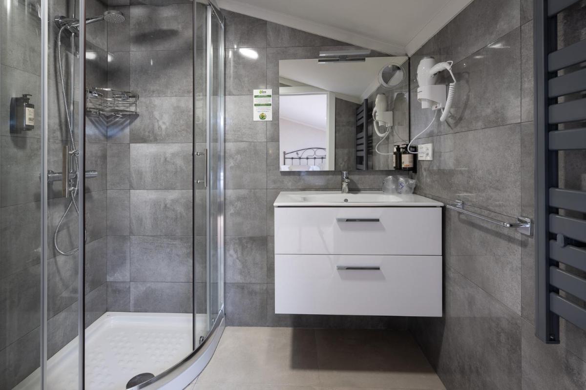 TERRA de Padrón - Quality Rooms - Housity