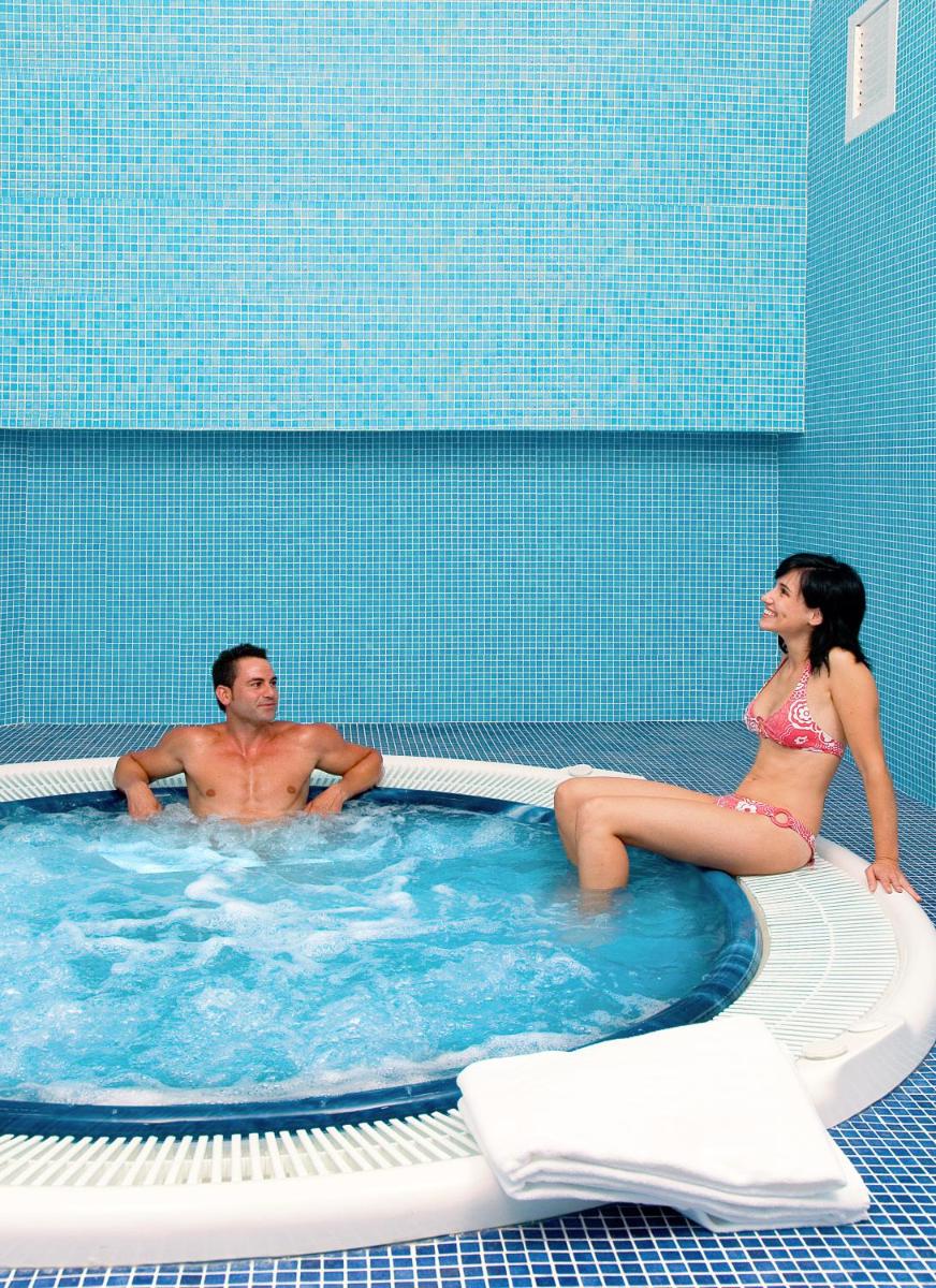 Clientes alojados en Hotel RH Gijón & Spa