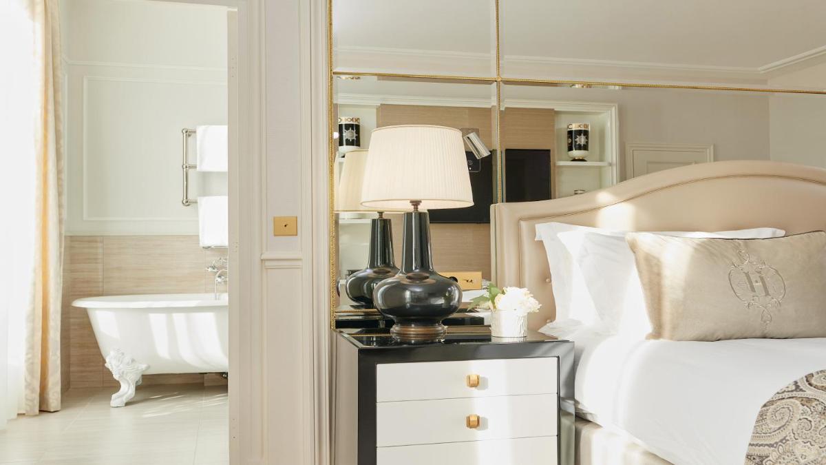 Un ou plusieurs lits dans un hébergement de l'établissement InterContinental Paris Le Grand by IHG