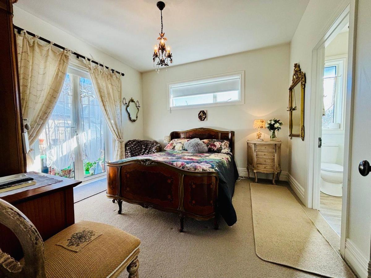 Papanui Paris inspired Apartment - Housity