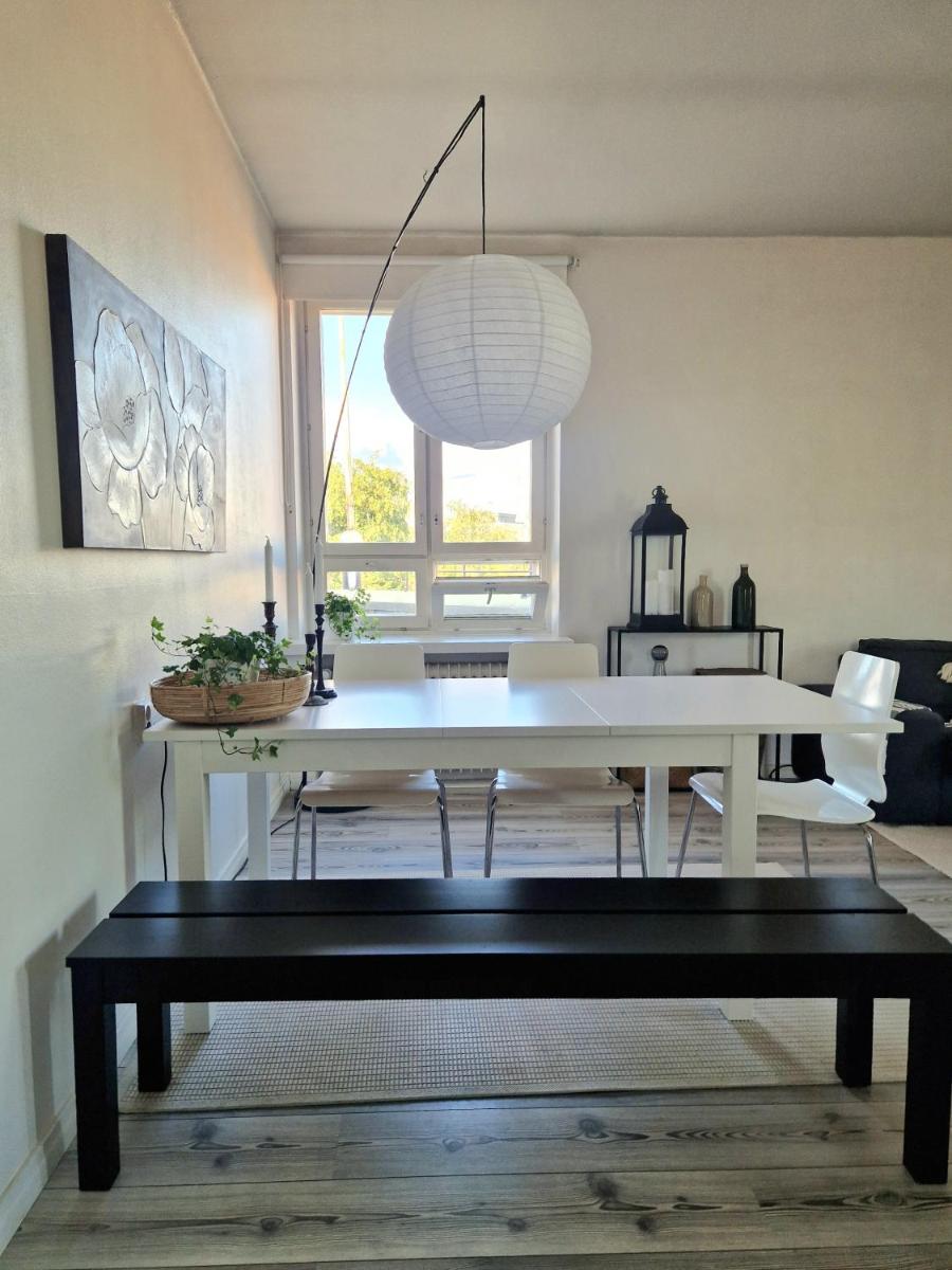 Hima Apartment Stockholm with parking - Hizvo