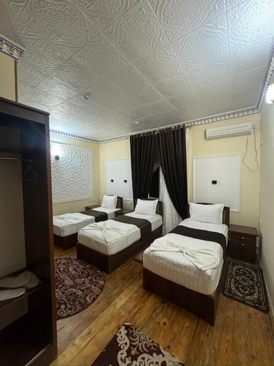 Bukhara Zaringiz - Housity