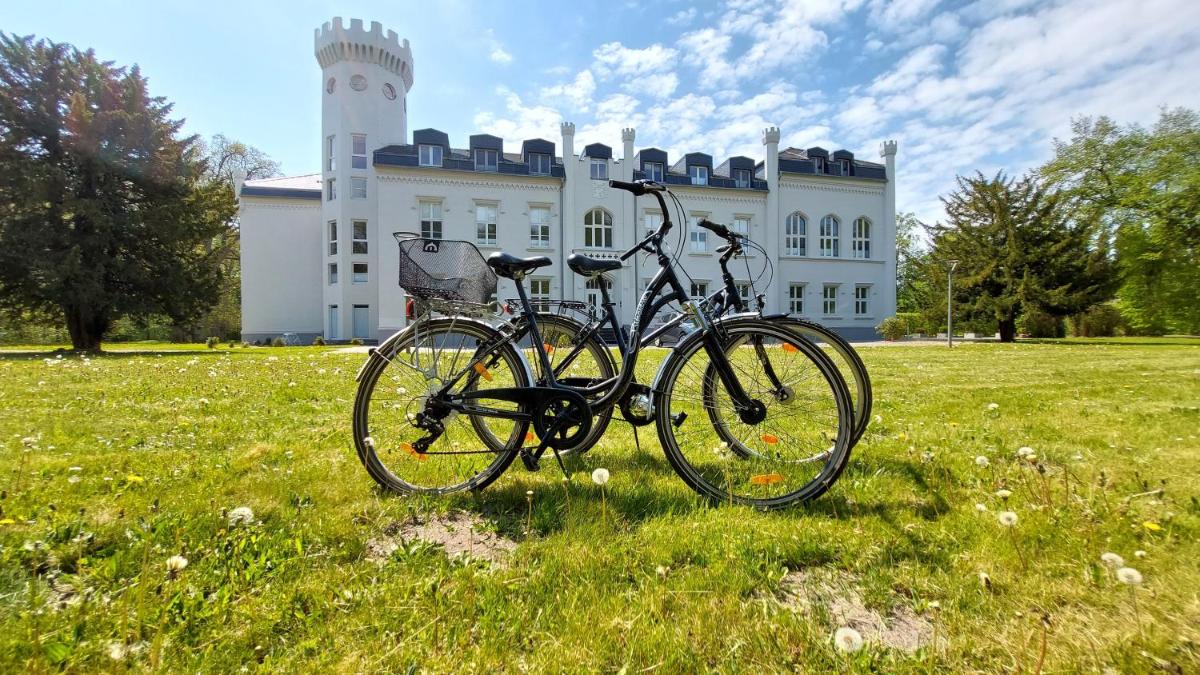 Schloss Hohendorf - Housity