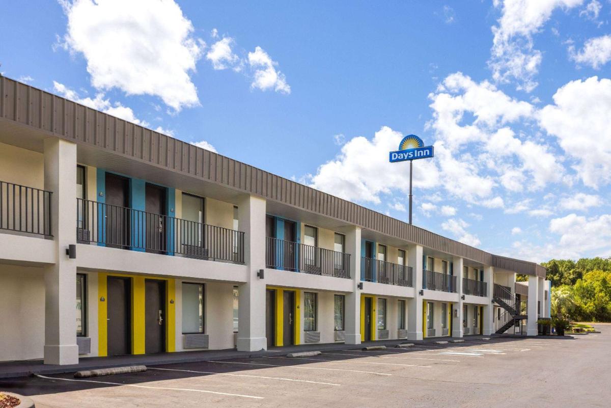 Days Inn by Wyndham Ladson Summerville Charleston - Housity