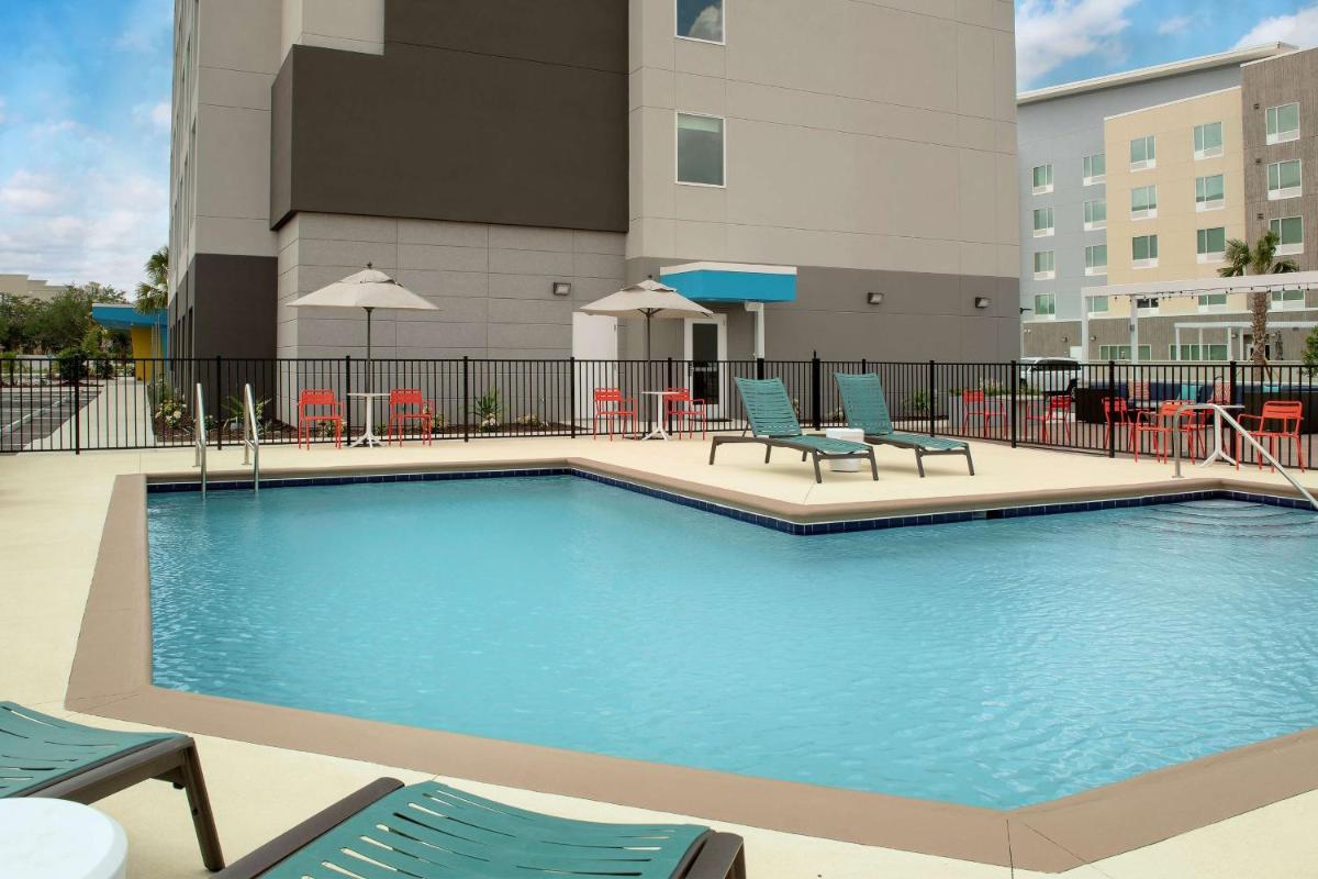 Tru By Hilton Jacksonville Airport - Housity