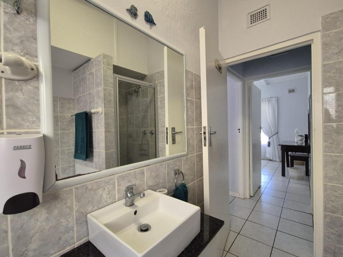 Villa Del Sol Unit 2 - Hizvo