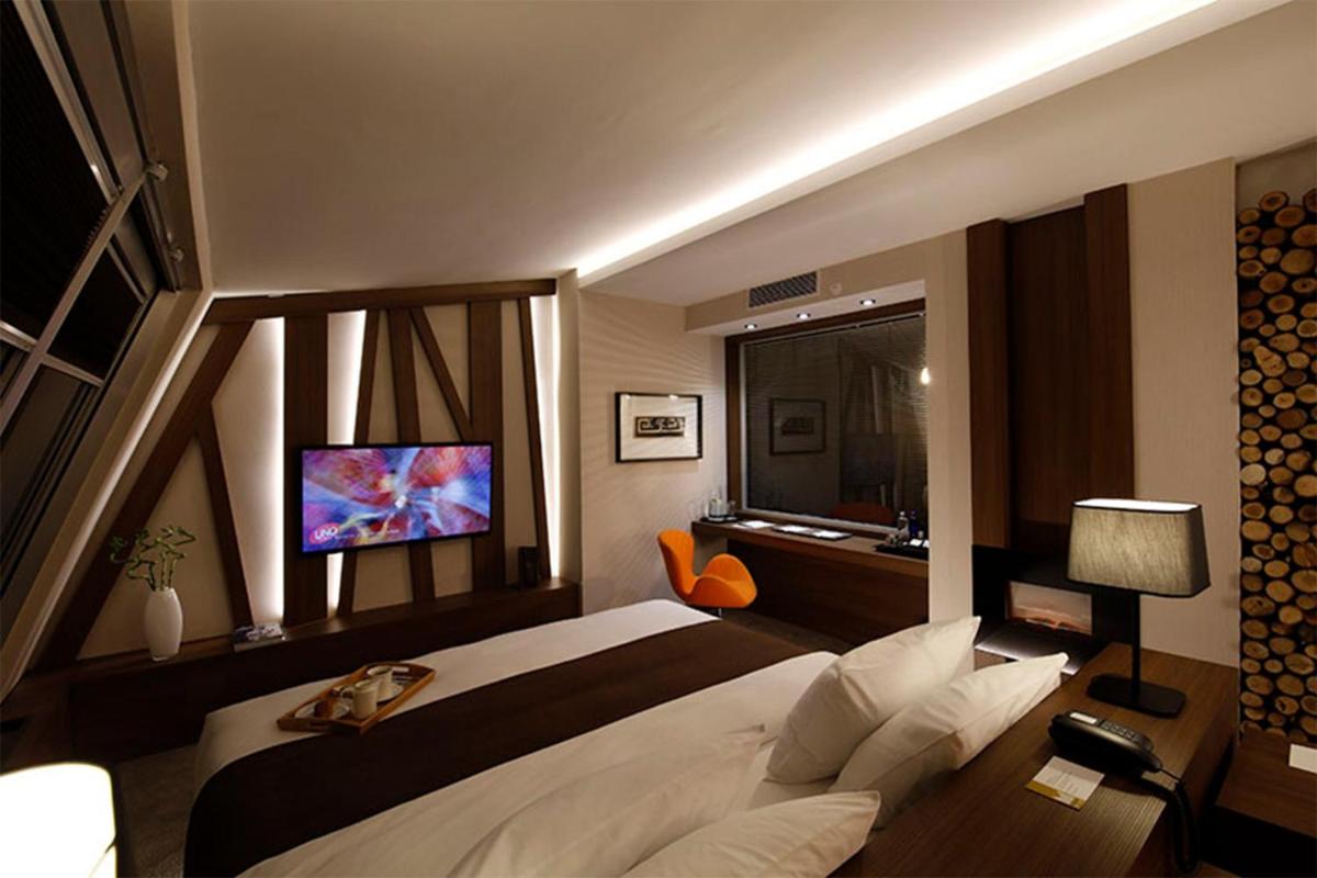 Sam Royal Hotel - Housity