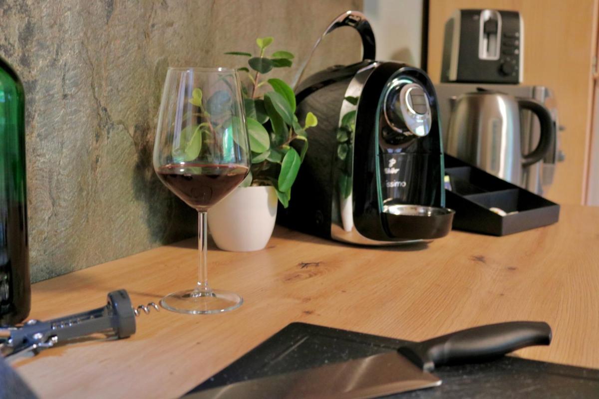 MAIPLACE Studio-Apartment - Housity