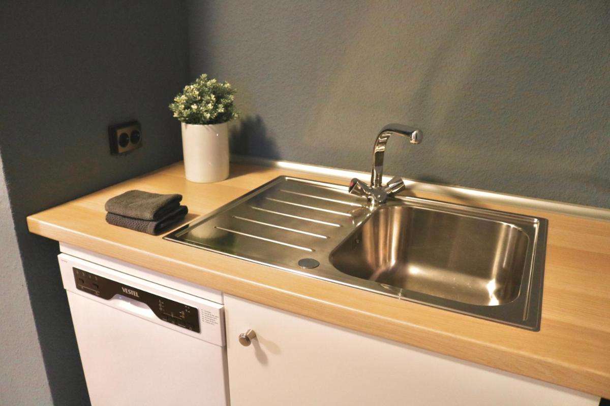 MAIPLACE Studio-Apartment - Housity