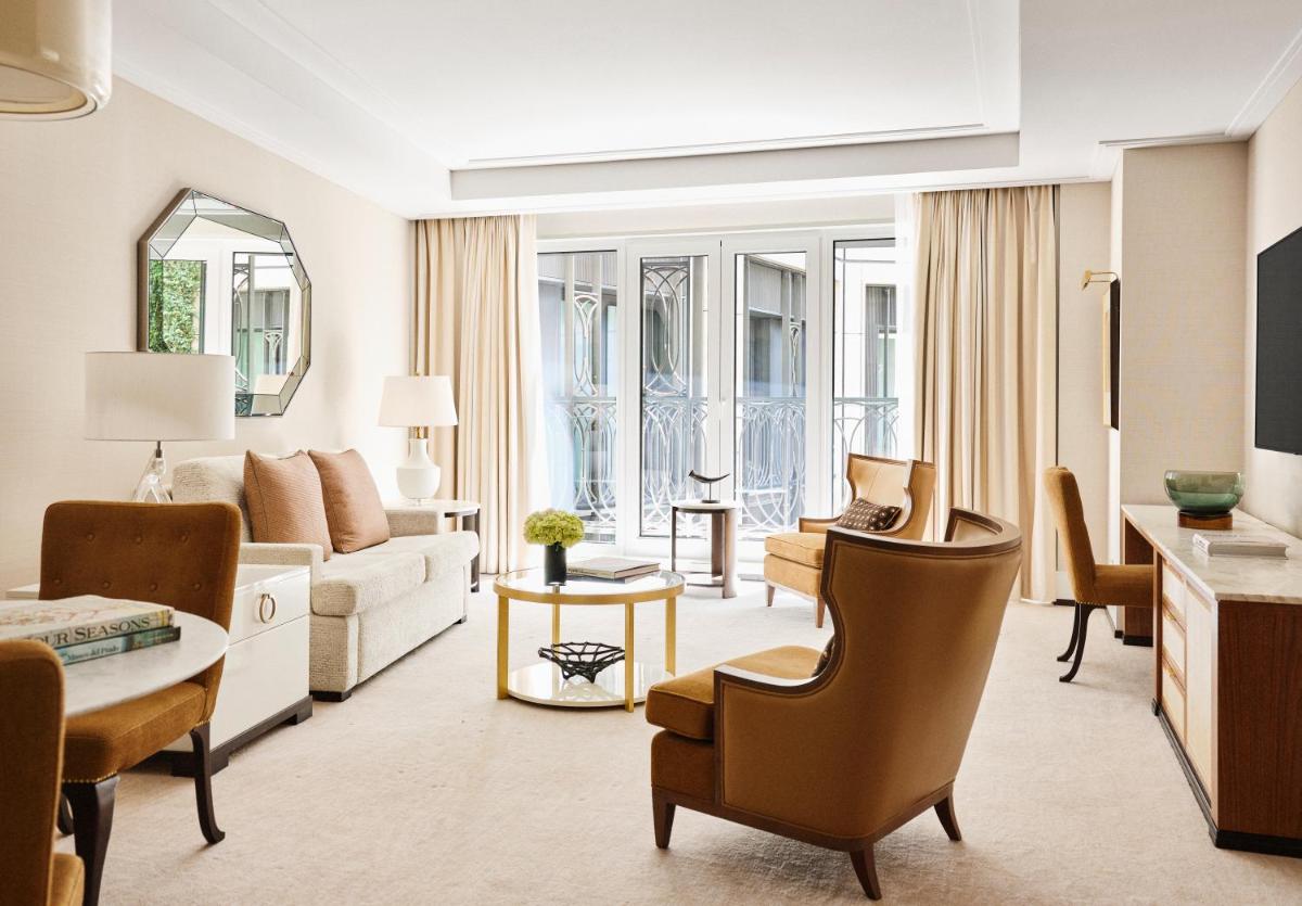 Zona de estar de Four Seasons Hotel Madrid