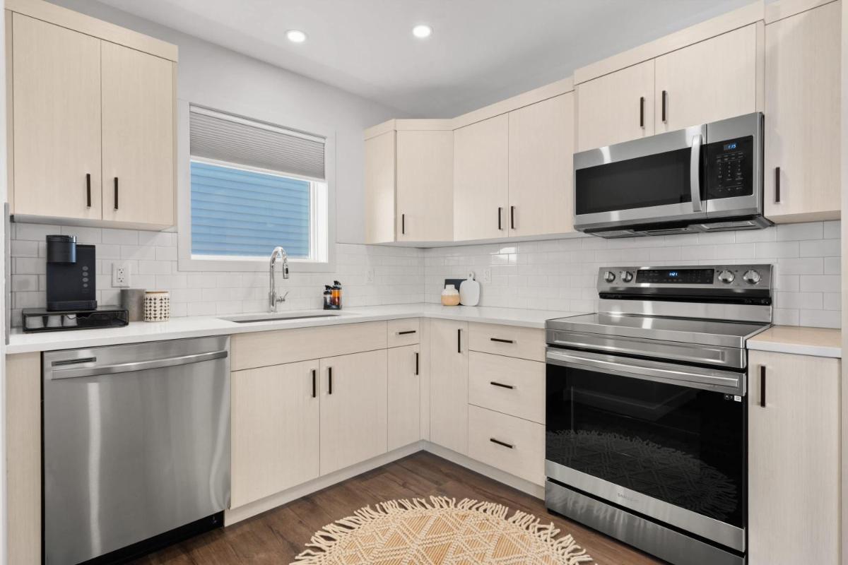 Centre Peak View I Sleep 8 I 50 TV I Full Kitchen - Housity