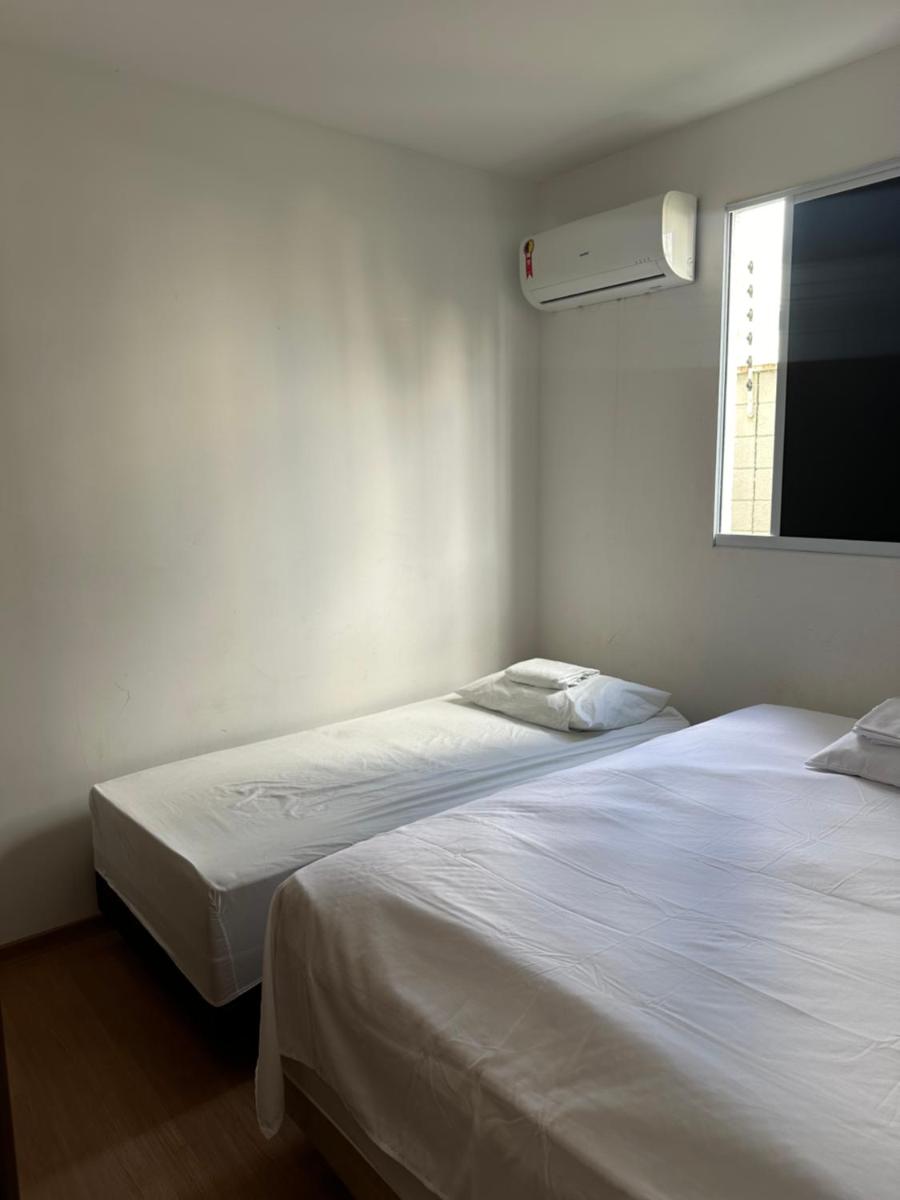 Ao lado do shopping ar condicionado nos dois quartos ap térreo e condomínio com piscina - Housity