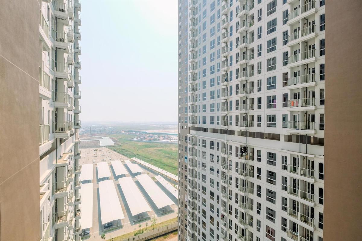Comfy and Best Choice Studio Apartment Tokyo Riverside PIK 2 By Travelio - Housity