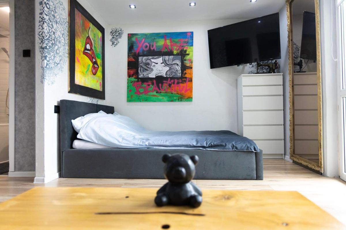 Art Apart - Housity