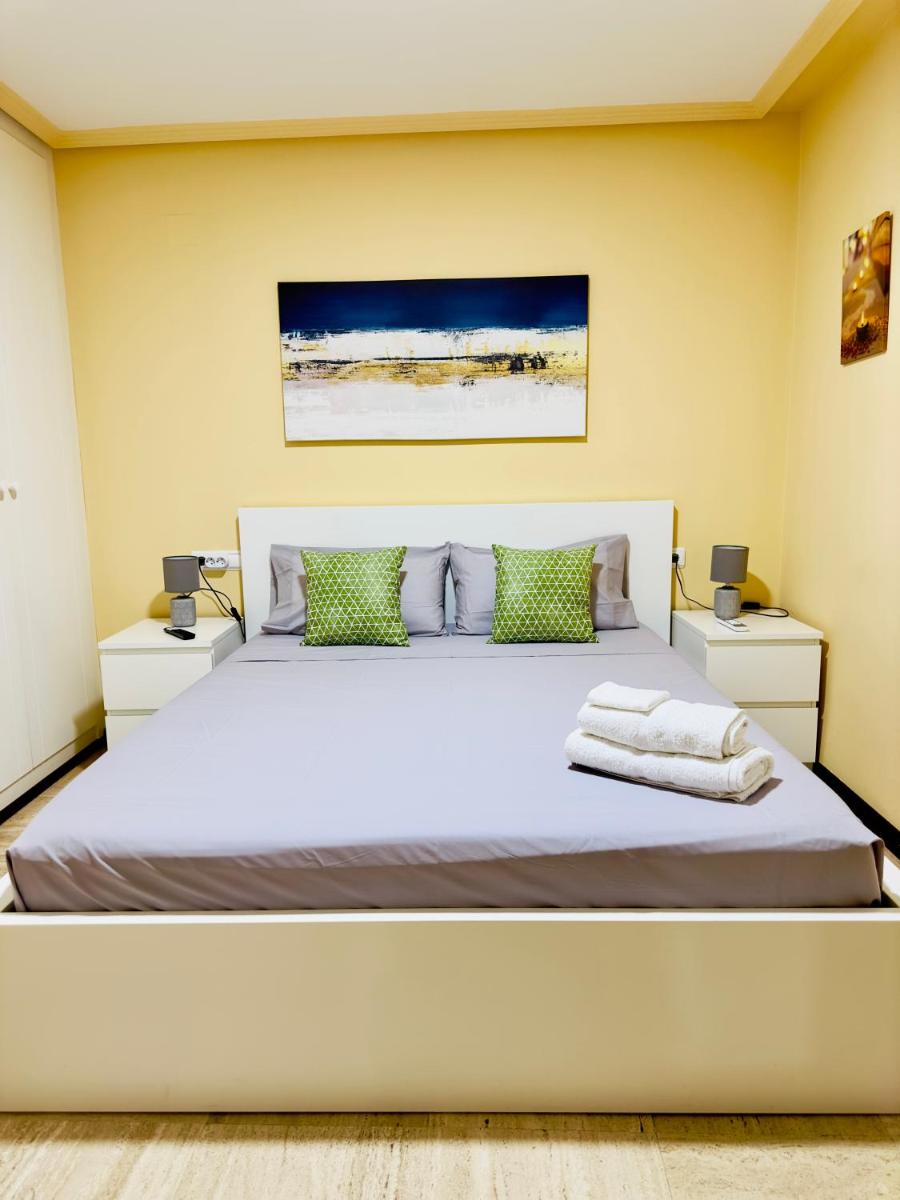 Habitación Baño Privado, TV y Netflix - Housity