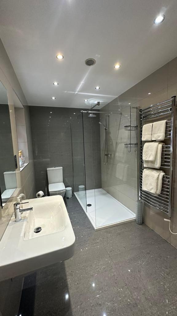 Myrtle Bank Guest House - Housity