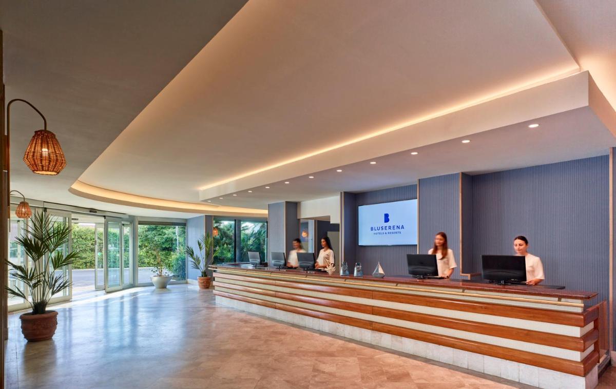 Serena Majestic Hotel - Housity