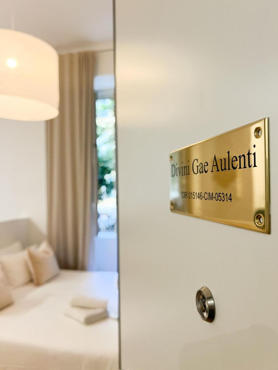 Divini Gae Aulenti - Housity