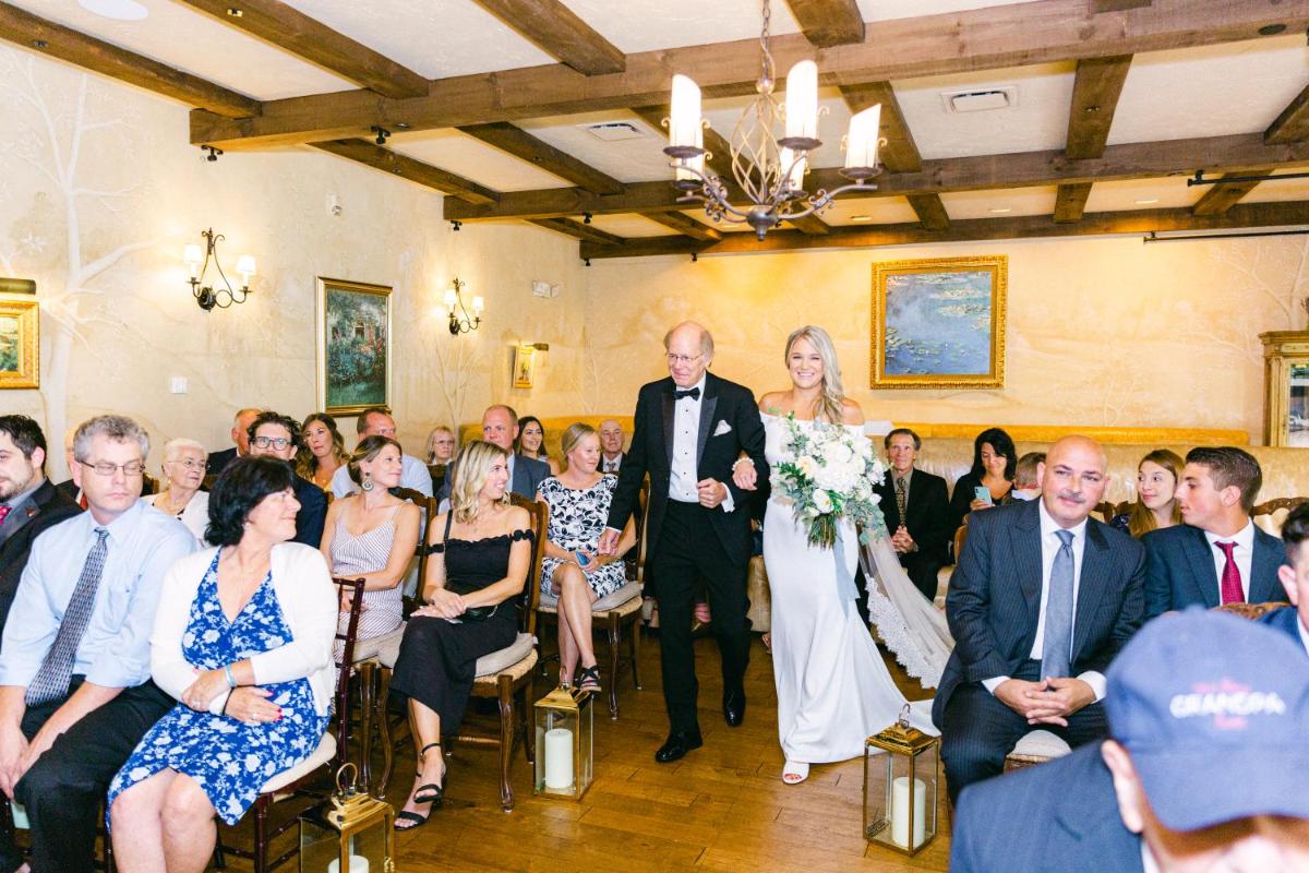 Mirbeau Inn & Spa - Skaneateles - Housity