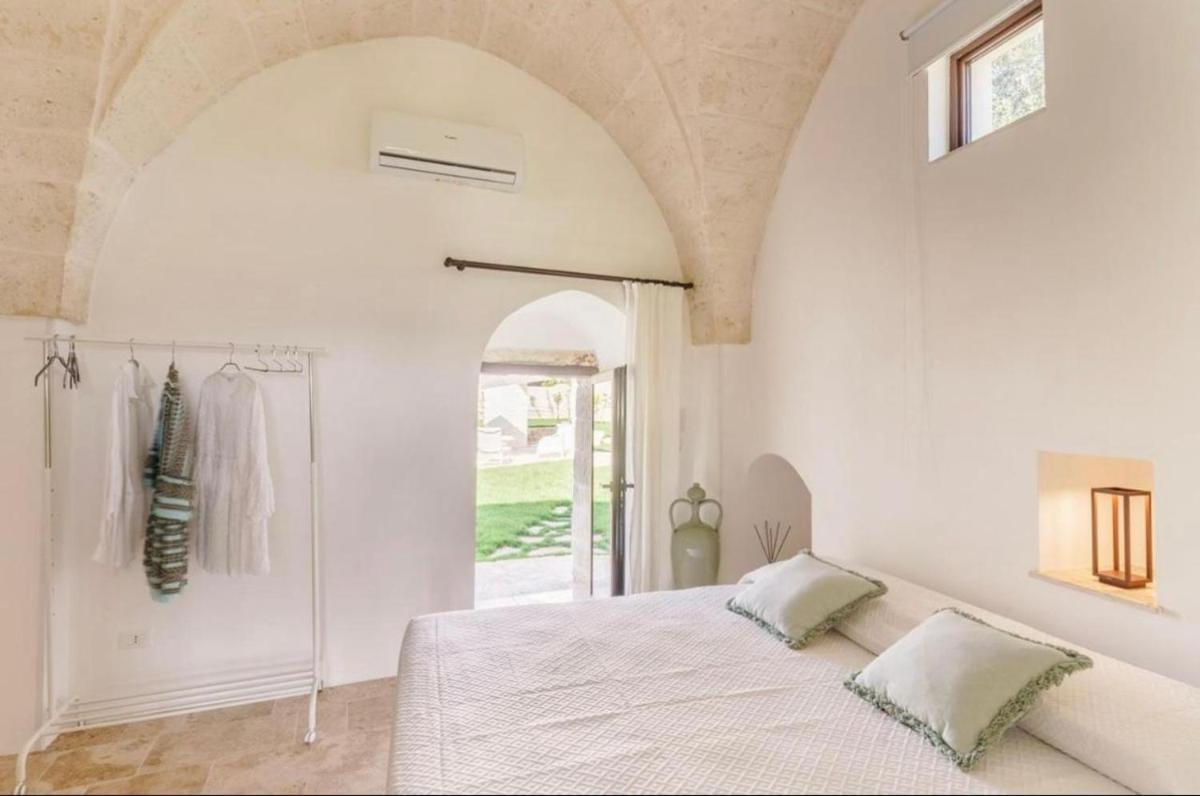 Emerald Suites - Villa Emerald - Housity