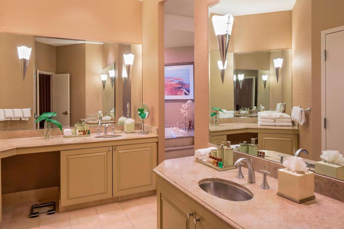 Sheraton Atlantic City Convention Center Hotel - Housity