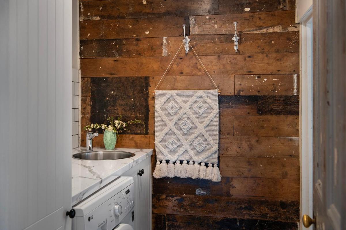 Table Hill Cottage - Housity
