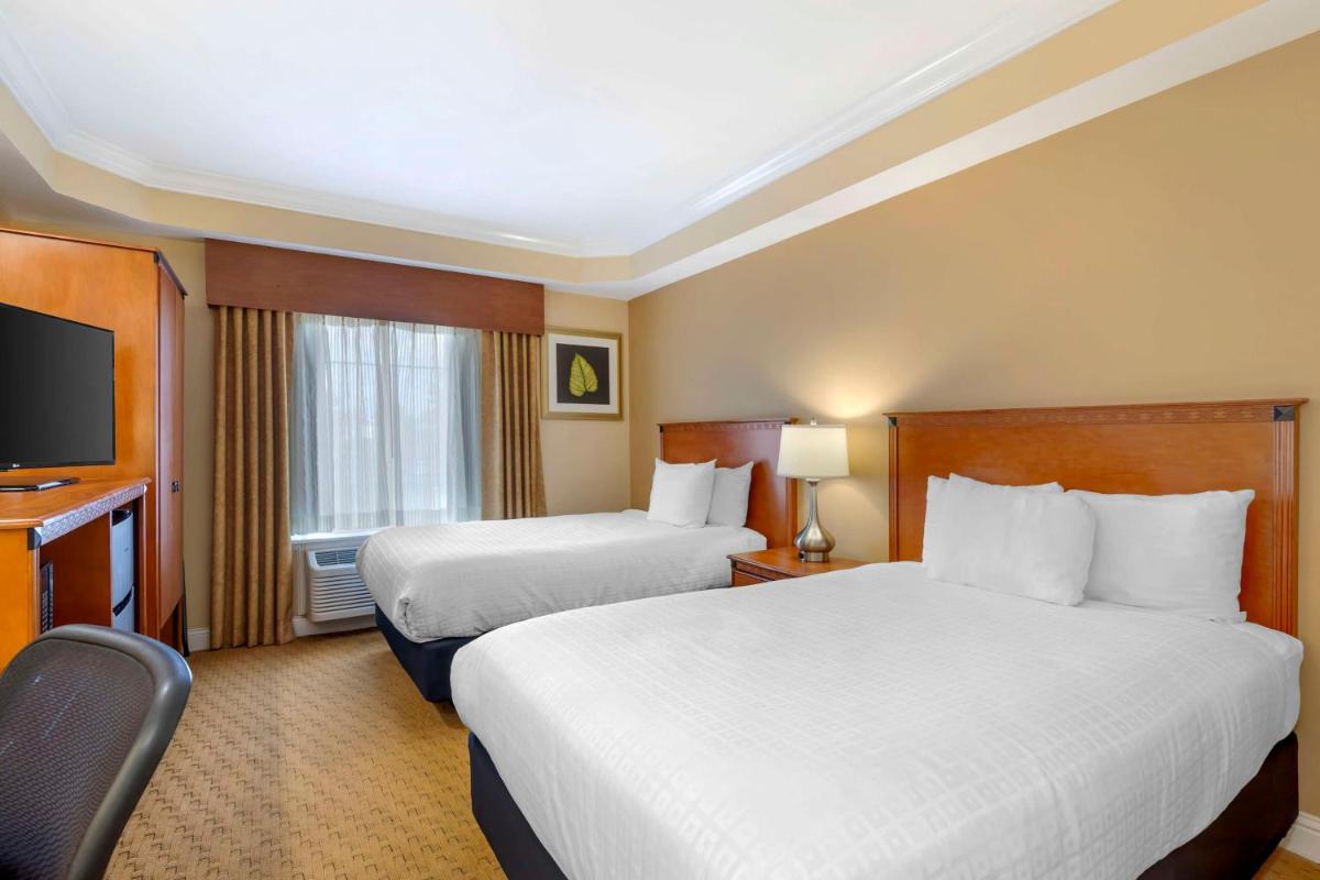 Best Western Plus Kingsland - Housity