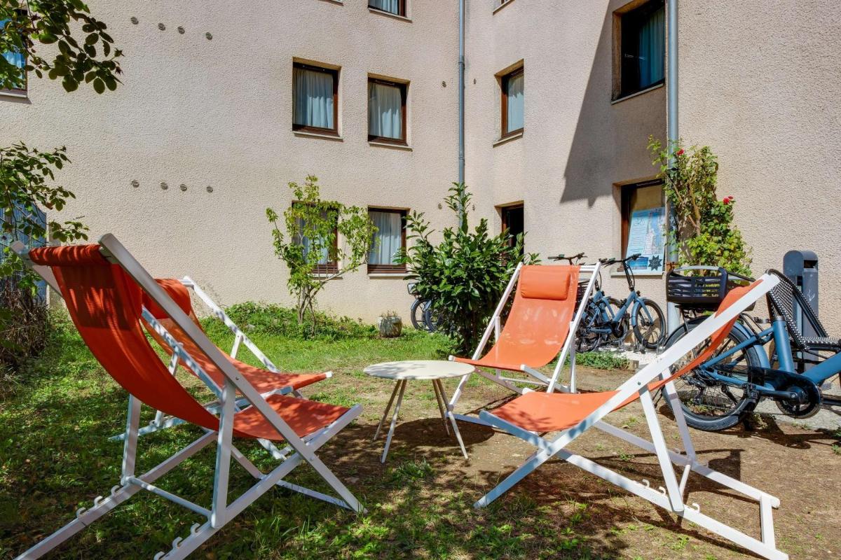 Jardin de l'établissement Sure Hotel by Best Western Annecy