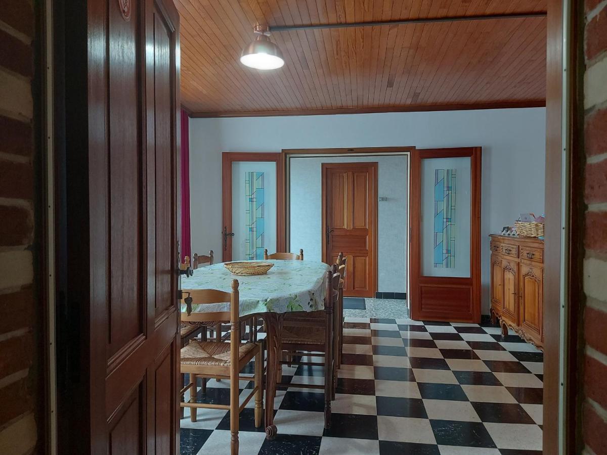 Maison spacieuse avec jardin, BBQ, table de ping-pong, proche commerces, pour 9 personnes et bébés - FR-1-581-96 - Housity