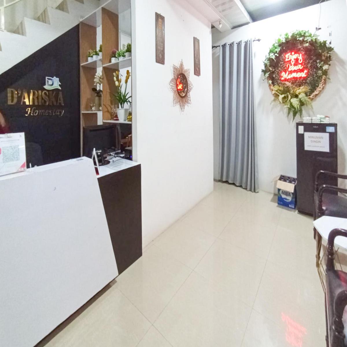 Ariska Room near Alun Alun Jombang RedPartner - Housity