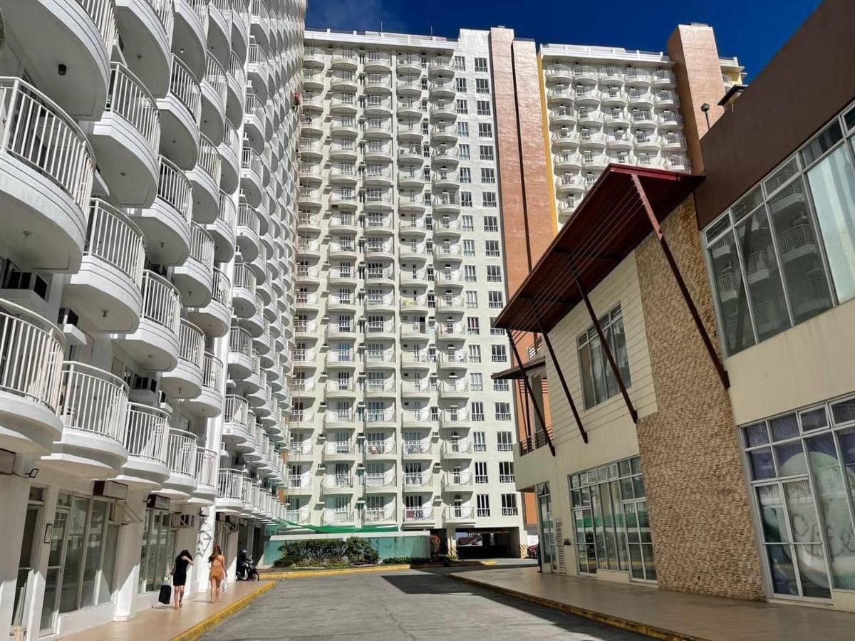 Jewel's Staycation at Cityland Tagaytay Prime Residences - Housity