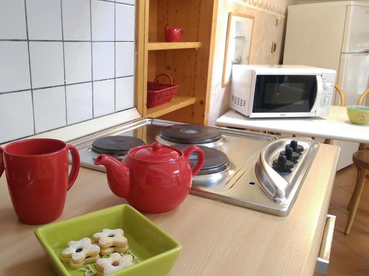 America Apartments - Housity