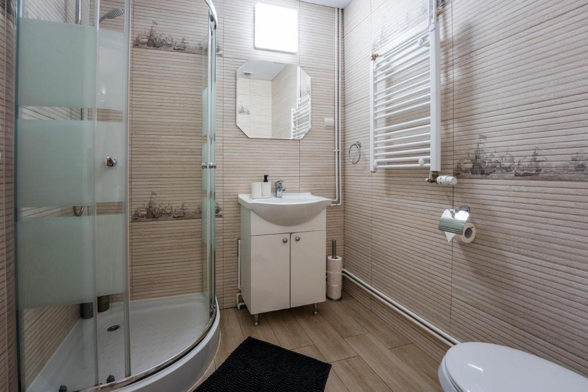 Central Amelie Accommodation - Housity