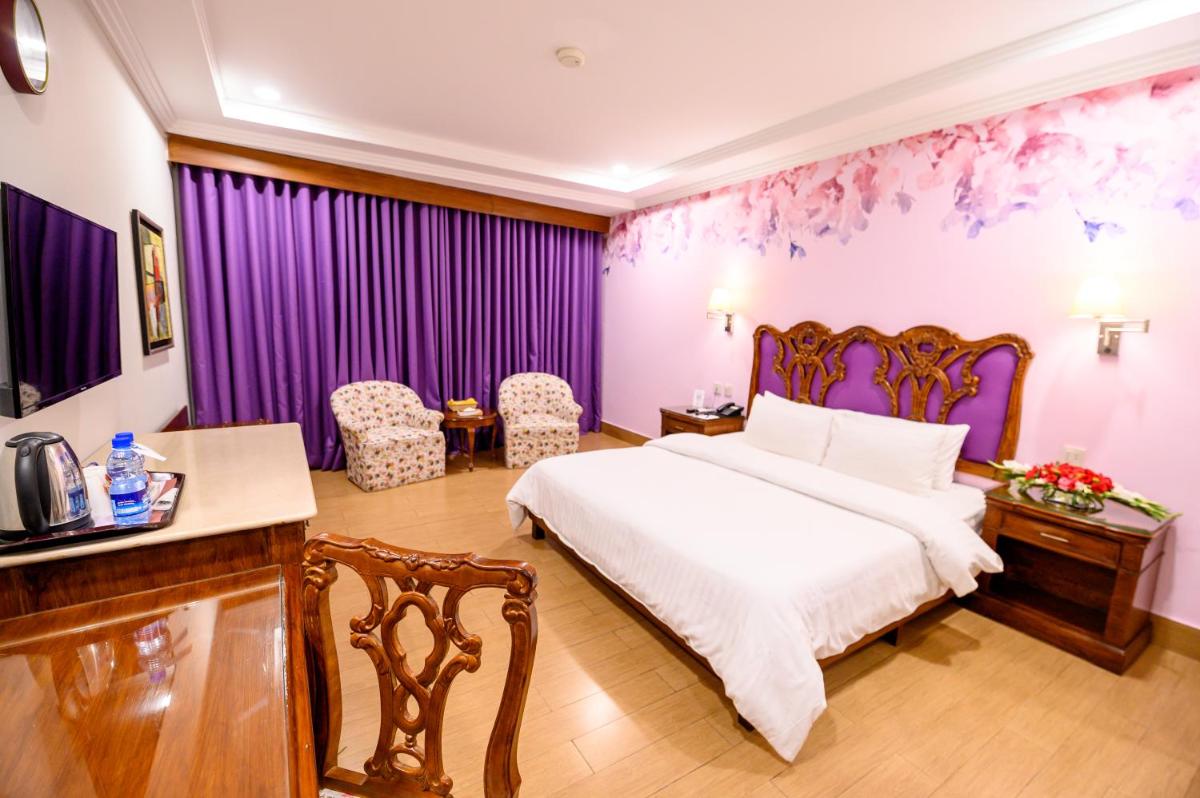 Hotel One Sargodha - Housity