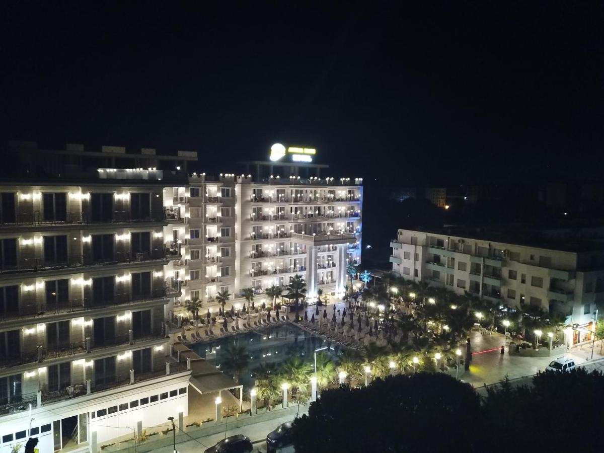 Hotel Amelia Mare - Housity