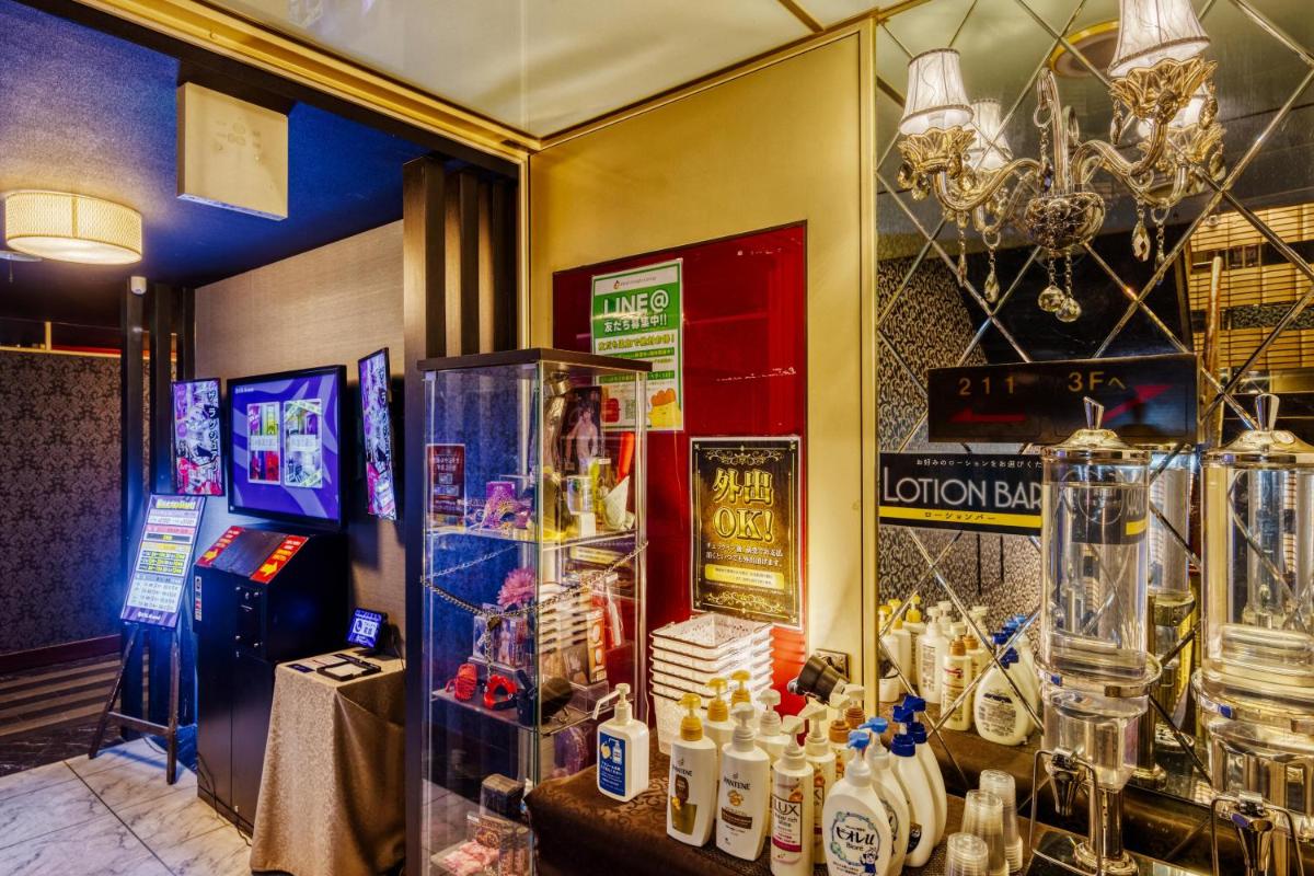 HOTEL ABnormal (Adult Only) - Housity