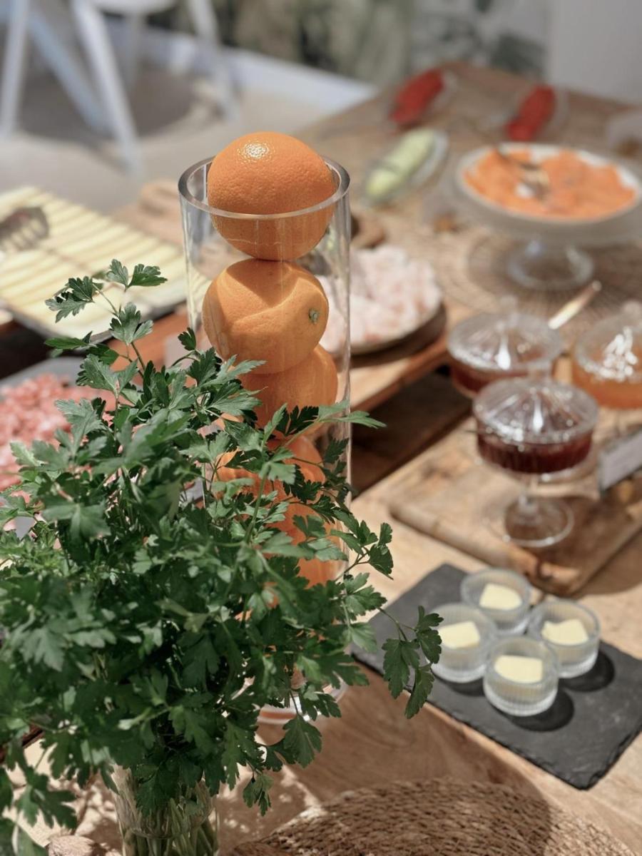 Comida en o cerca de este hotel