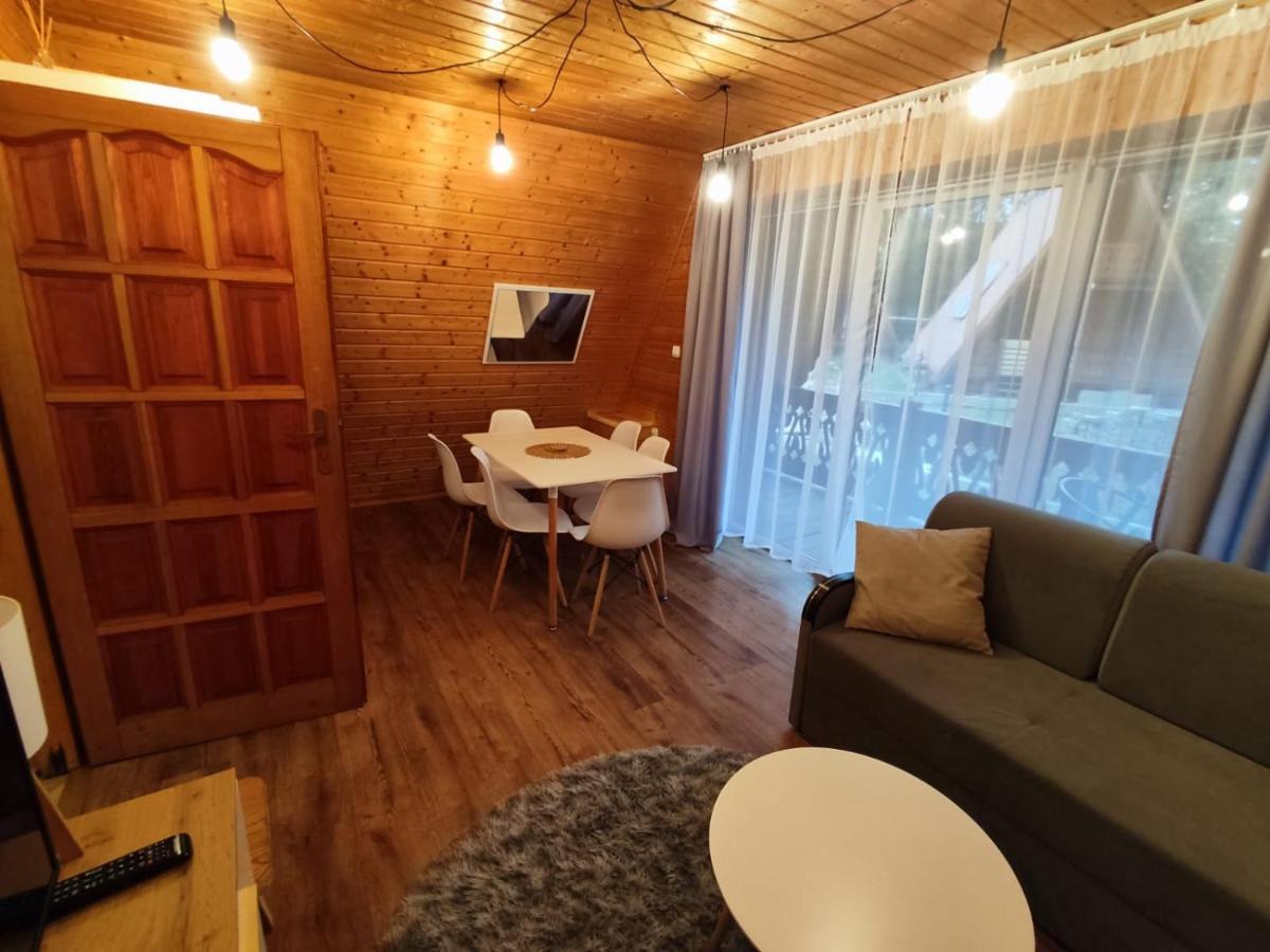 Złota Piątka Pokrzywna - Housity