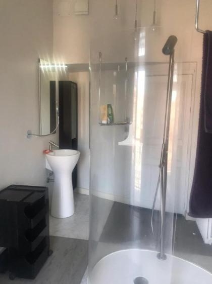 Suitetrails - Chambre Comtesse - Climatisée - Proximité métro