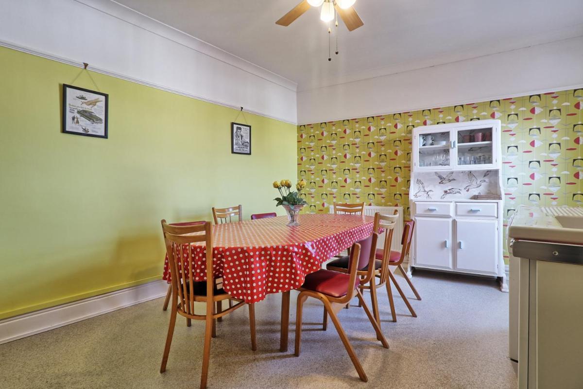 Walton Beach Holiday Lets - Housity