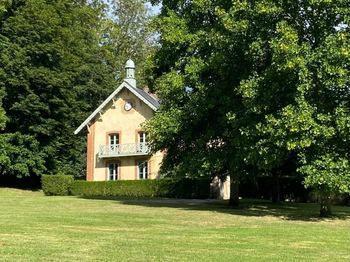 La Maison du Cavalier, Chateau de lAvenue - Housity