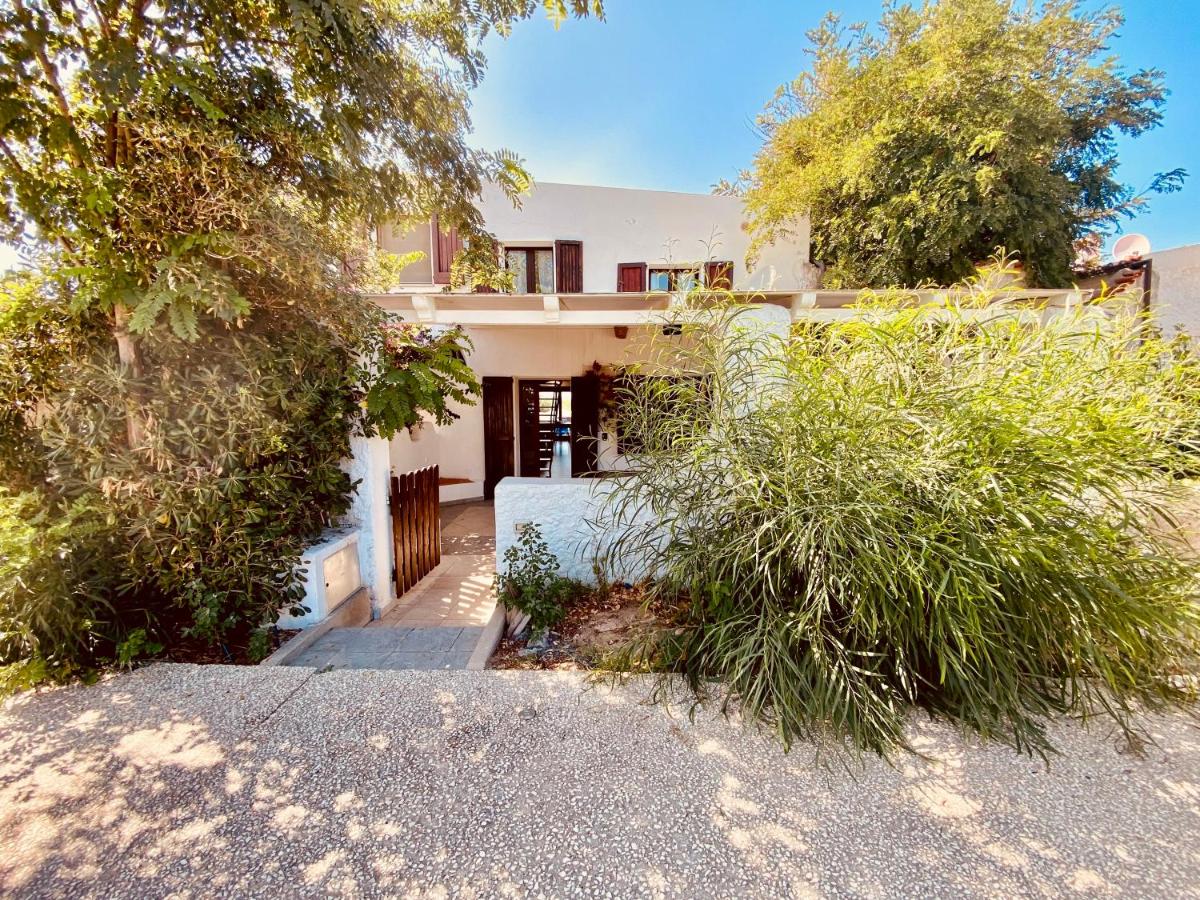A.I.R. Villa Marinedda - Housity