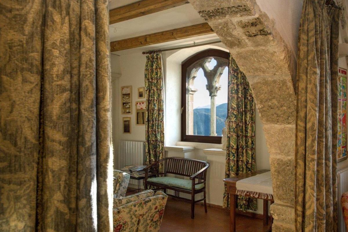 La Bifora e Le Lune Vico sotto gli archi 5 - Housity