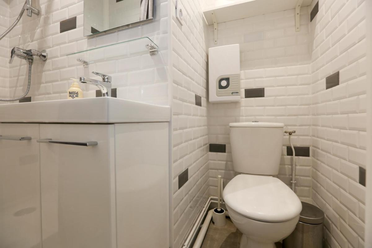 Renovated Studio for 2 - Housity
