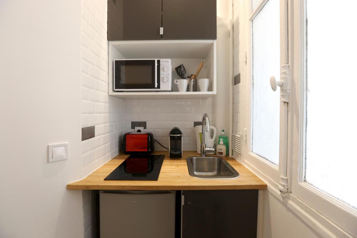 Renovated Studio for 2 - Housity