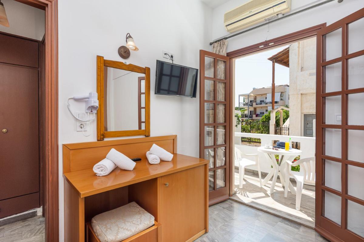 Galini Apartments - Housity