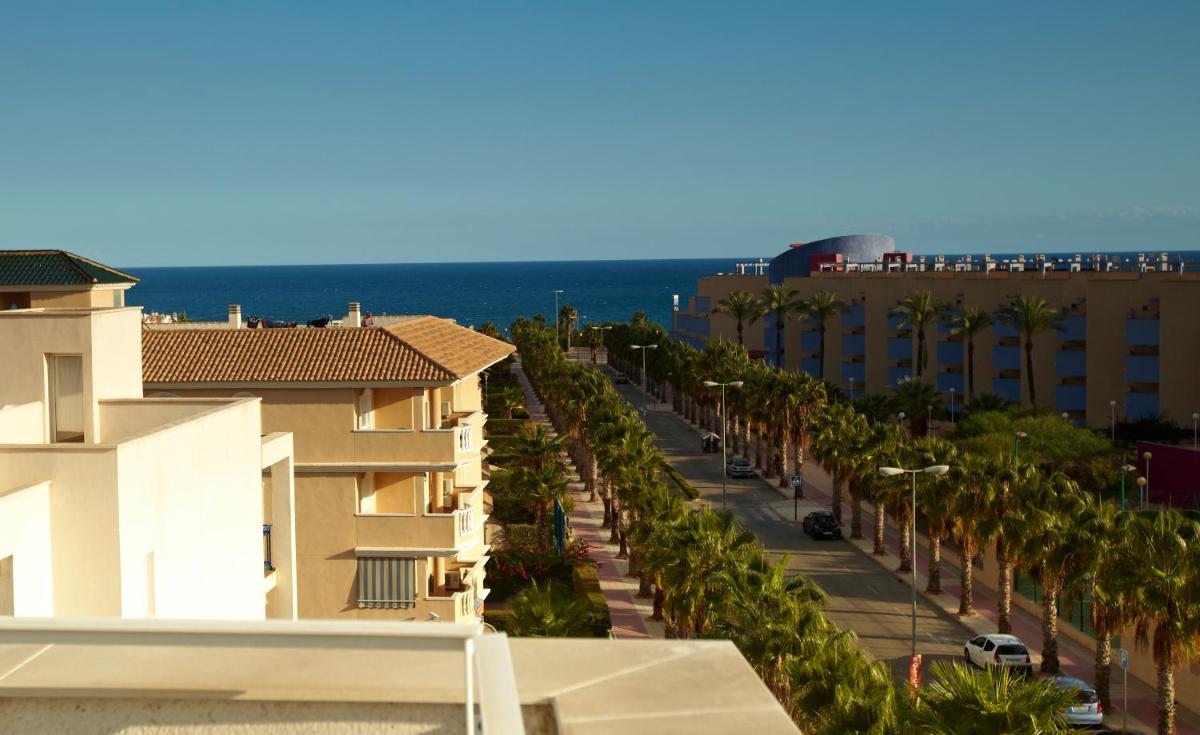 Aparthotel Diamant Blue - Housity