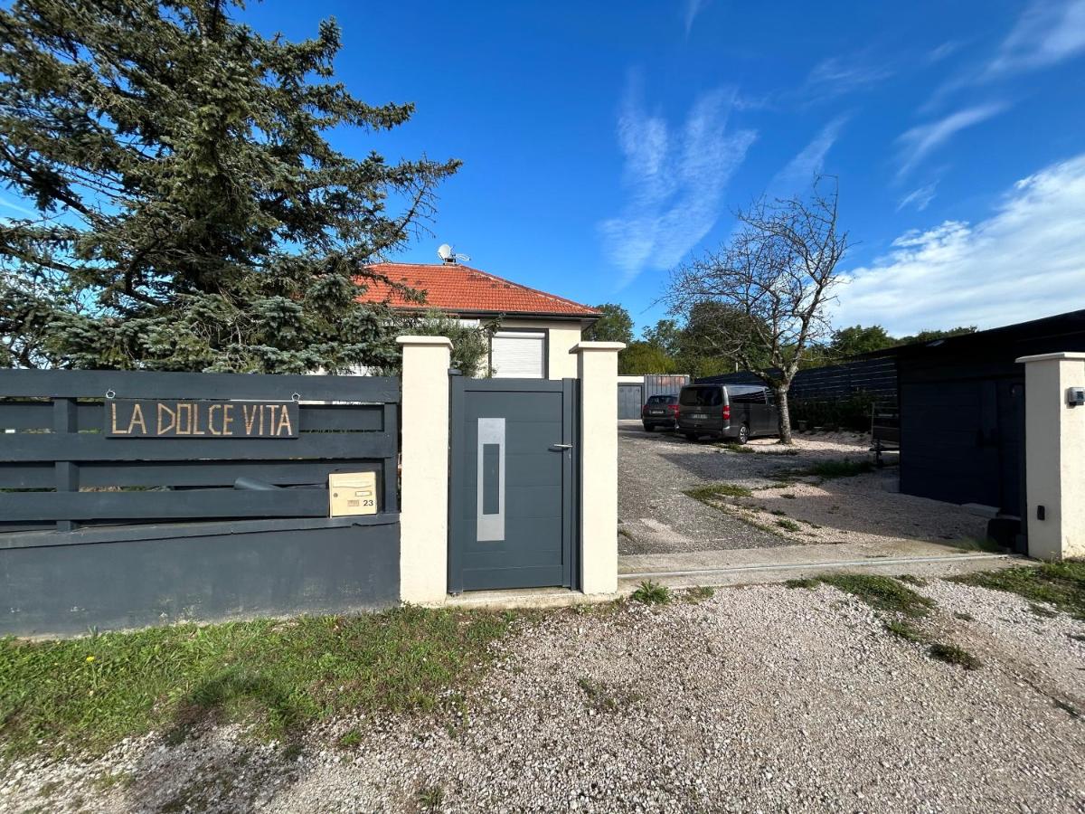 La Dolce Vita - Housity