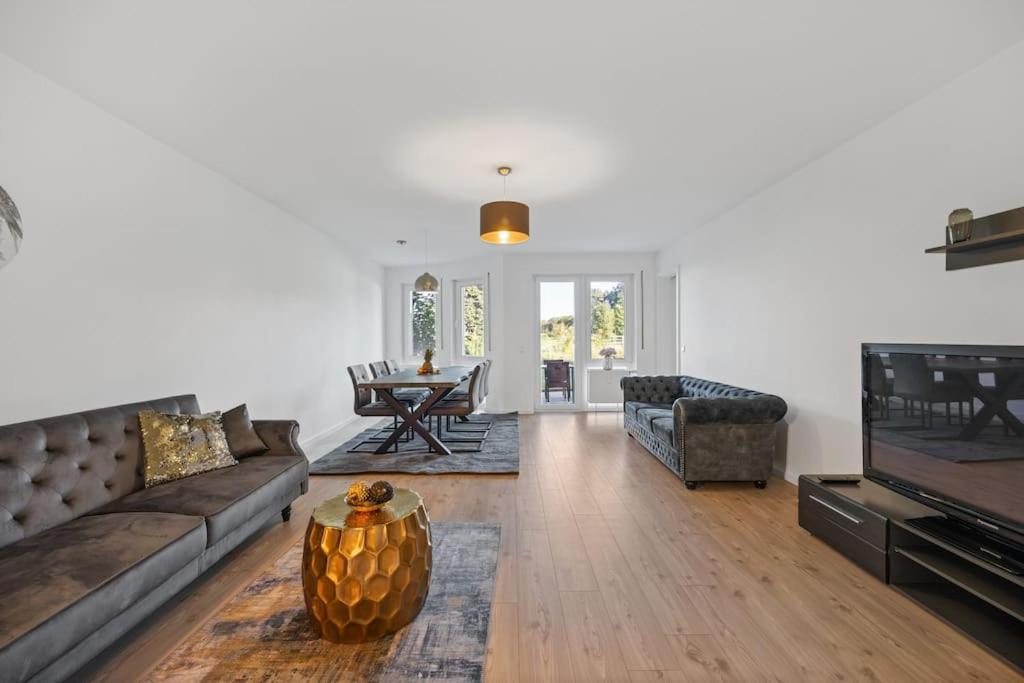 3 Zimmer EG Wohnung direkt am Kurpark - Housity