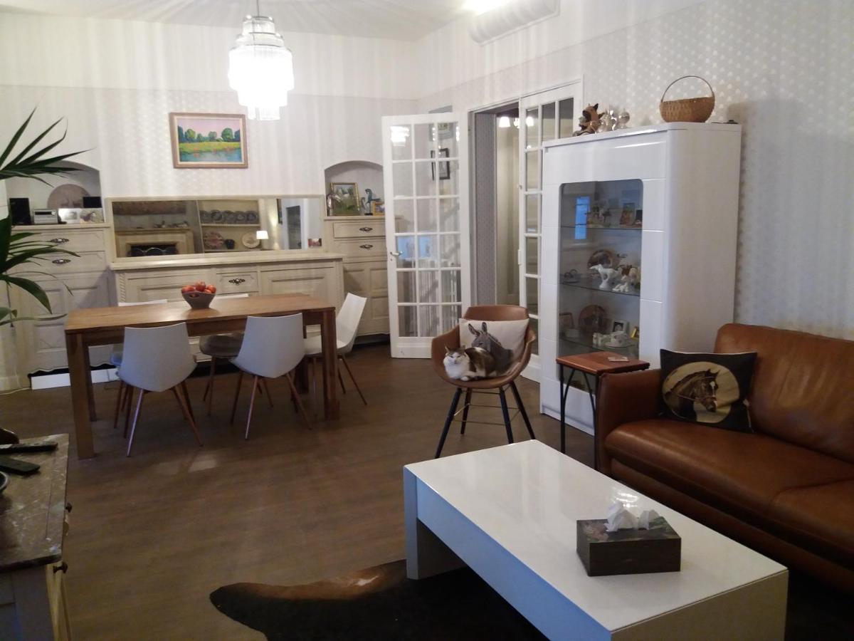 Villa Zouzou Bed and Breakfast - Housity